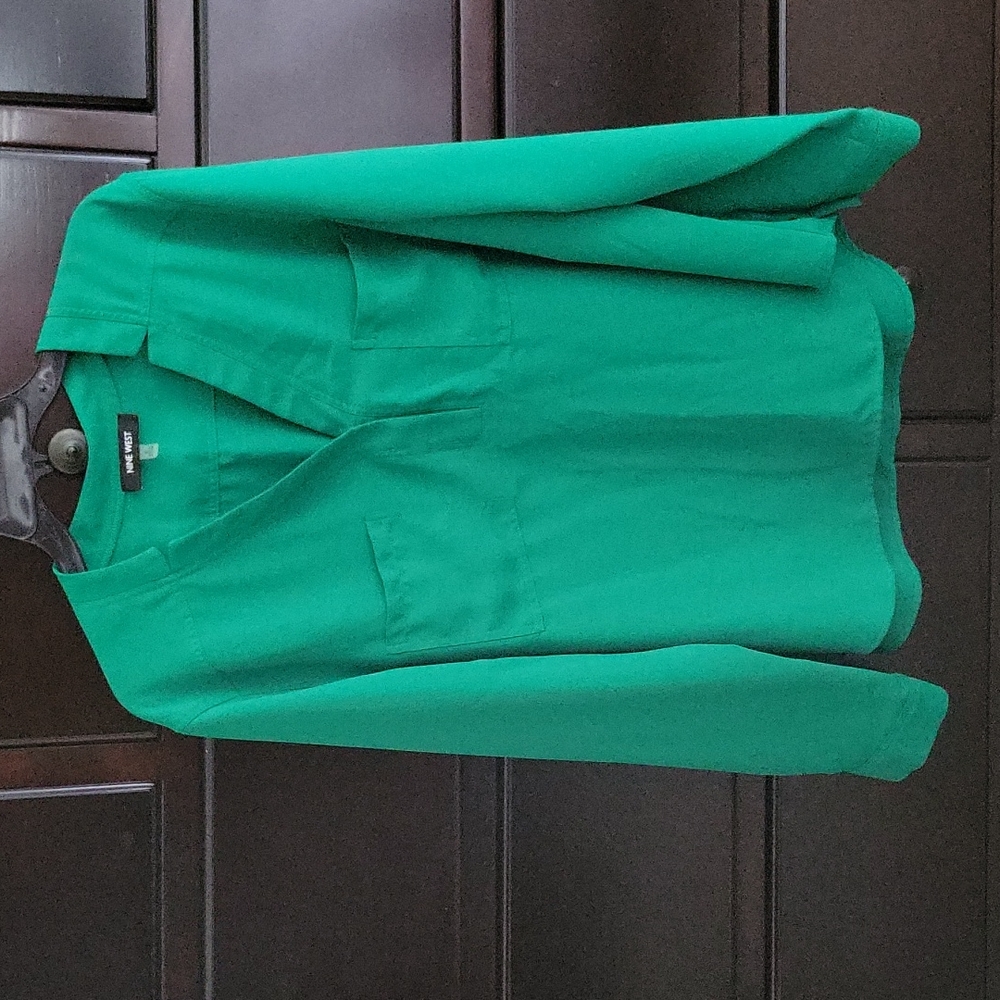 Nine West emerald green blouse